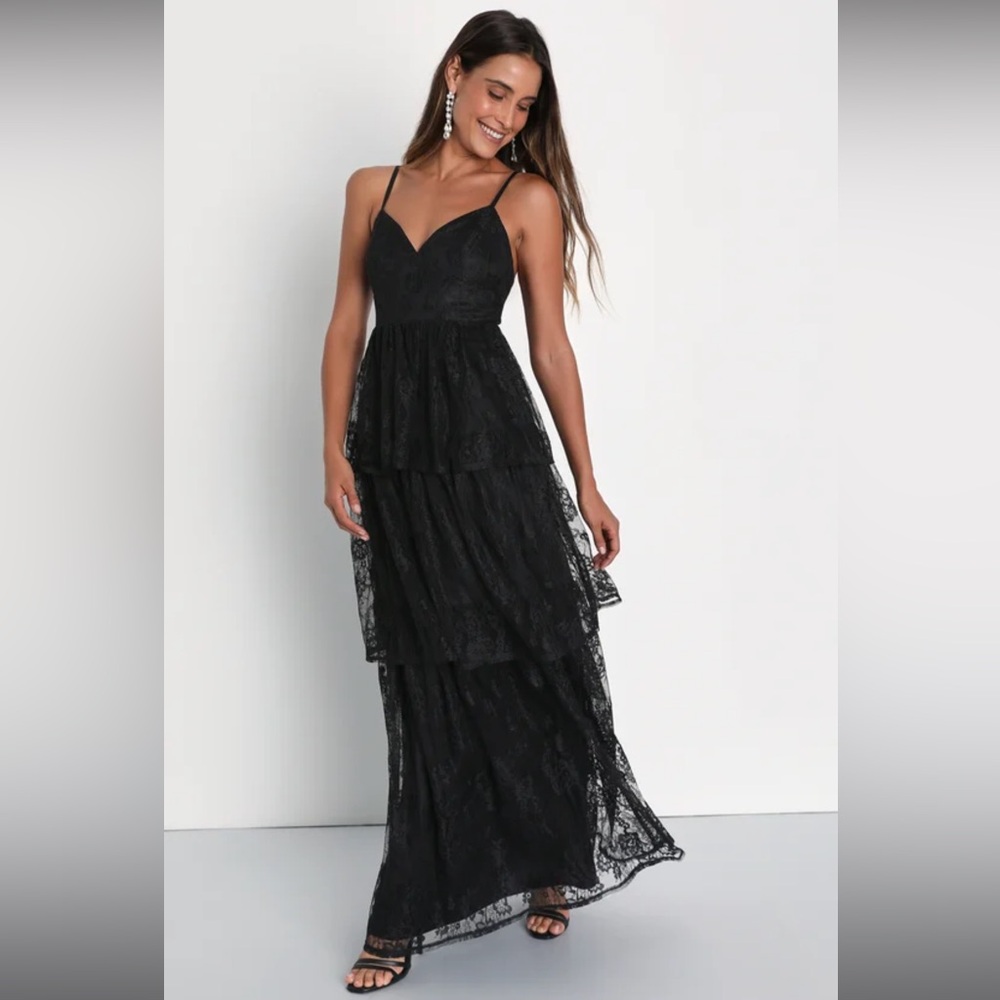 NWT - Lulus Tier I Go Black Lace V-Neck Sleeveless Tiered Maxi Dress